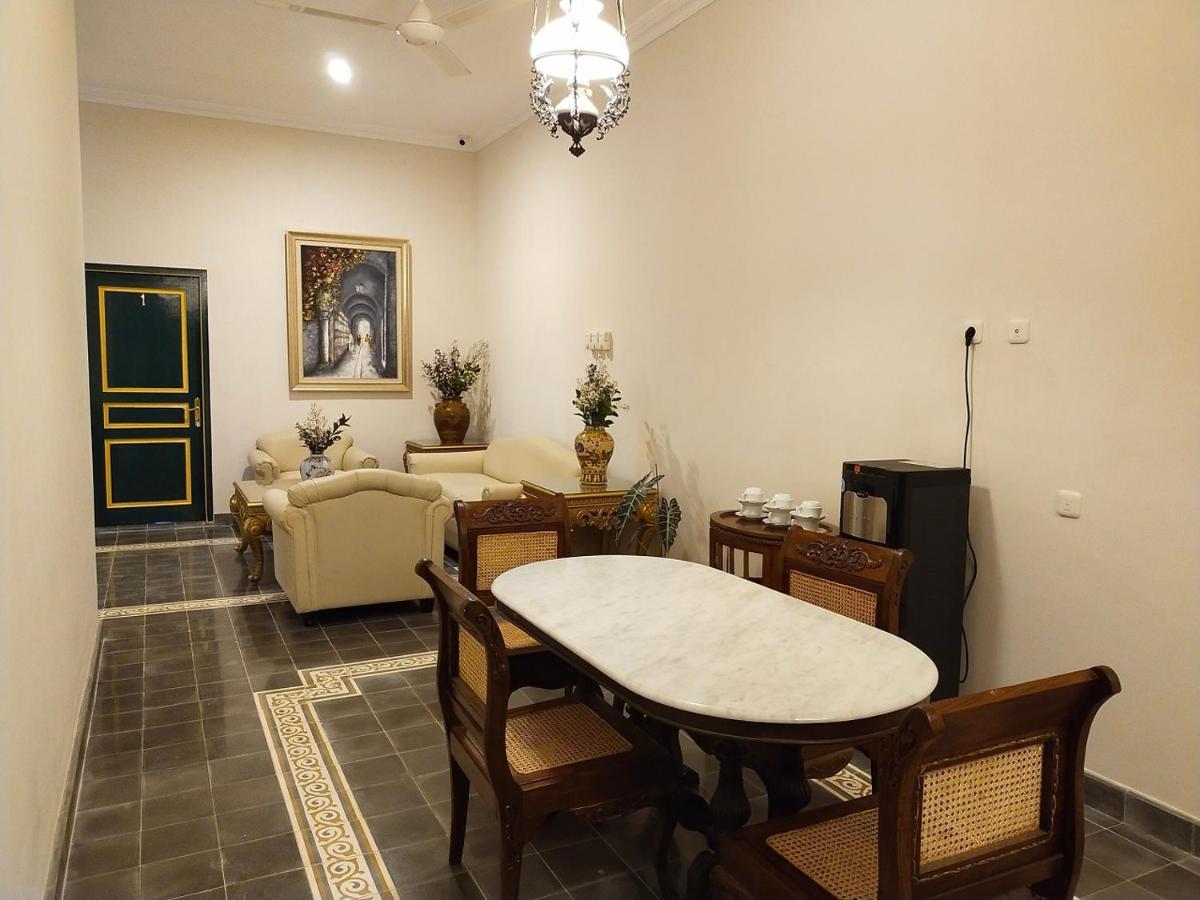 Hotel Omah Kura 1 Jogyakarta Zewnętrze zdjęcie